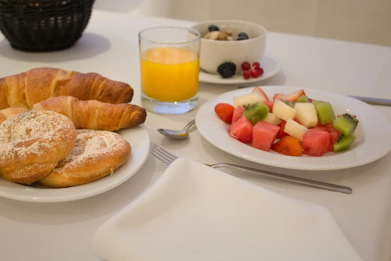 Sindic Hotel - Adults Only Mahon   Mahon (Menorca)